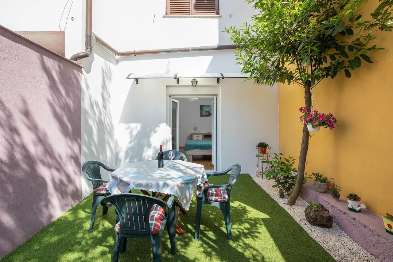 Apartment Rnjak Vinkuran Exterior foto